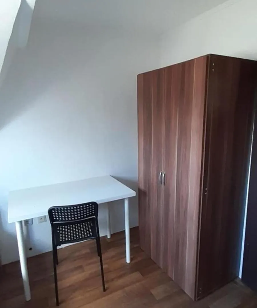 Low Budget Allach Apartmenthostel Eve 74 Munich Hostel