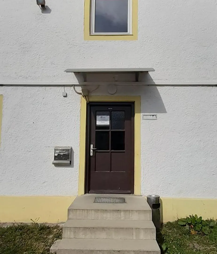 Low Budget Allach Apartmenthostel Eve 74 Munich Germany
