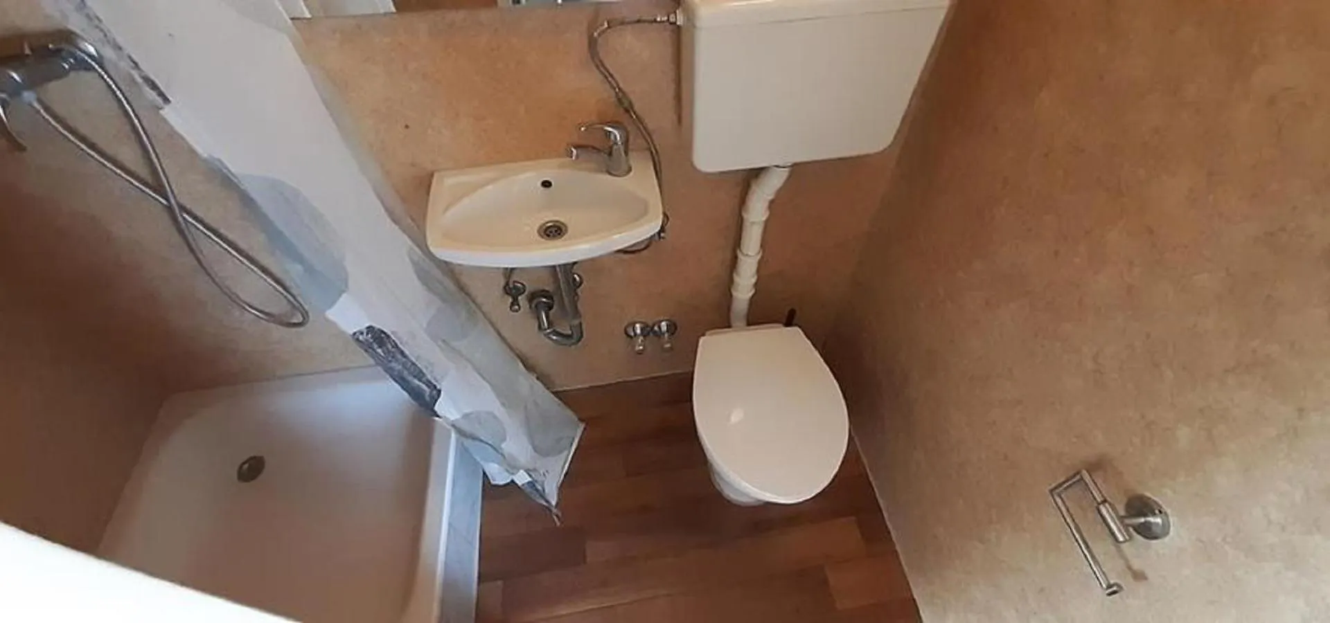 Low Budget Allach Apartmenthostel Eve 74 Munich Hostel