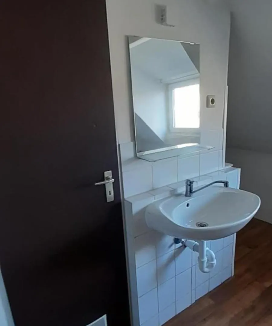 Low Budget Allach Apartmenthostel Eve 74 München