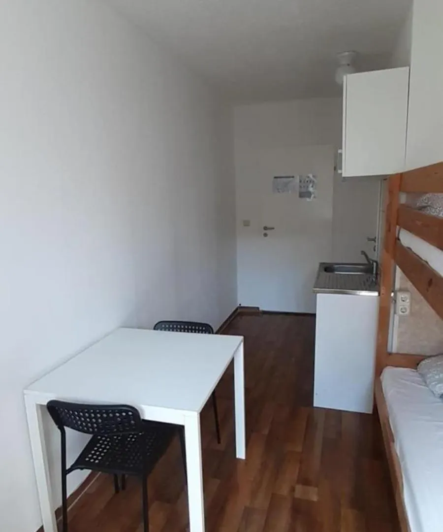 Low Budget Allach Apartmenthostel Eve 74 München 0*,  Tyskland